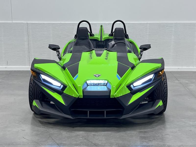2025 Polaris Slingshot SL rental Dallas front view